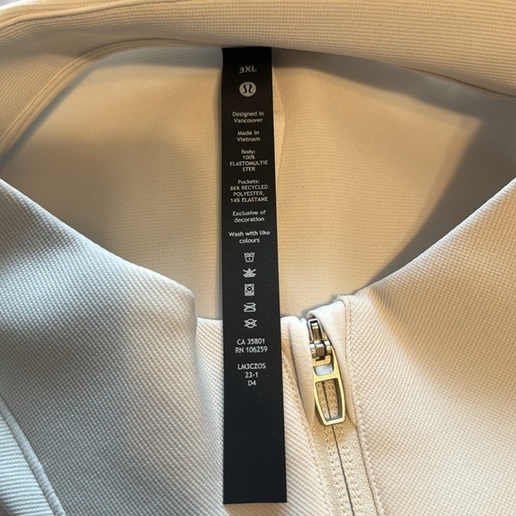 NWT Lululemon Men’s Sojourn Cream Full Zip Jacket - Picture 5 of 5